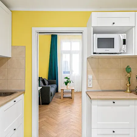 Oasis At Charles Square Apartamento Praga
