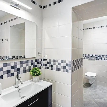 Oasis At Charles Square Apartament *