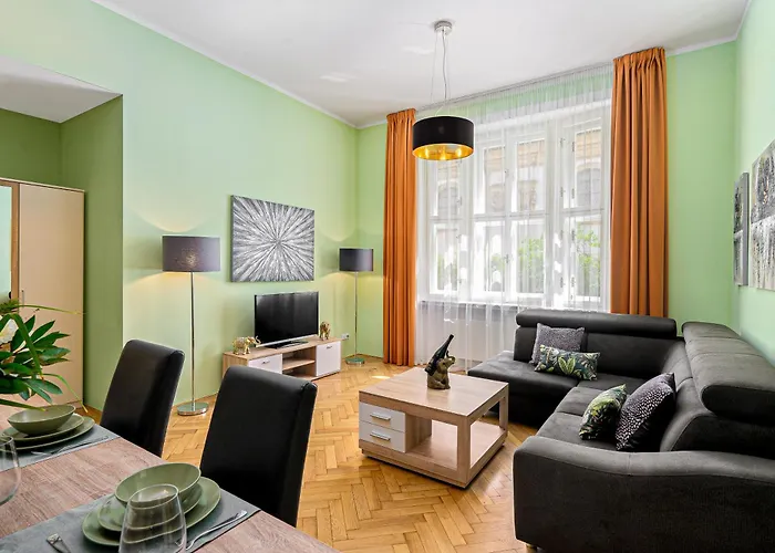 Oasis At Charles Square Apartmán