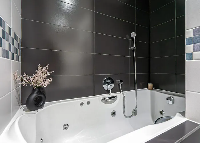 Apartament Oasis At Charles Square Praga