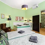 Oasis At Charles Square Apartment Prague